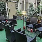 Margaux Opera Montmartre Παρίσι
