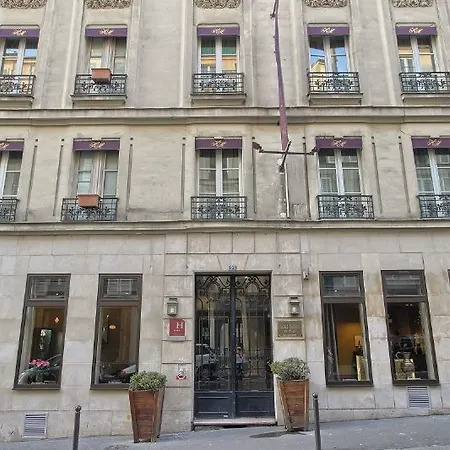 Margaux Opera Montmartre