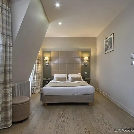 Margaux Opera Montmartre Hotel Paris