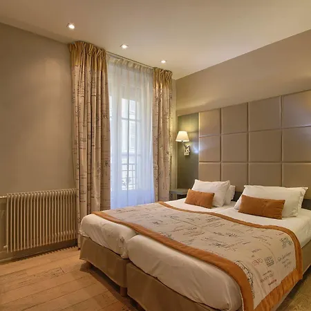 Margaux Opera Montmartre Hotel 3*