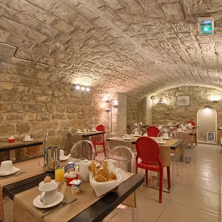 Margaux Opera Montmartre Hotell