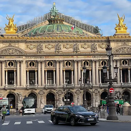 Margaux Opéra Montmartre 3* París