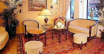 Hotell Margaux Opera Montmartre 3*