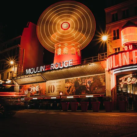 Margaux Opéra Montmartre Hotel 3*